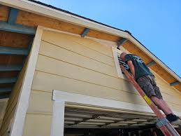 Best Siding Removal and Disposal  in Yerington, NV